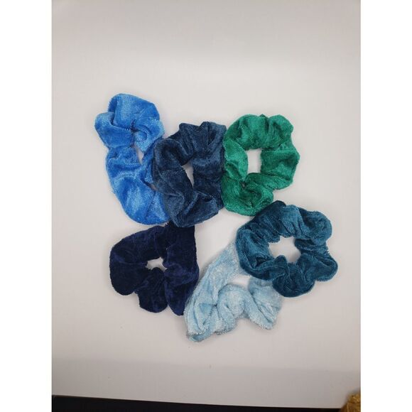 SHADES of blue and aqua velvet scrunchies velour hair ties 80s 90s - Picture 2 of 2